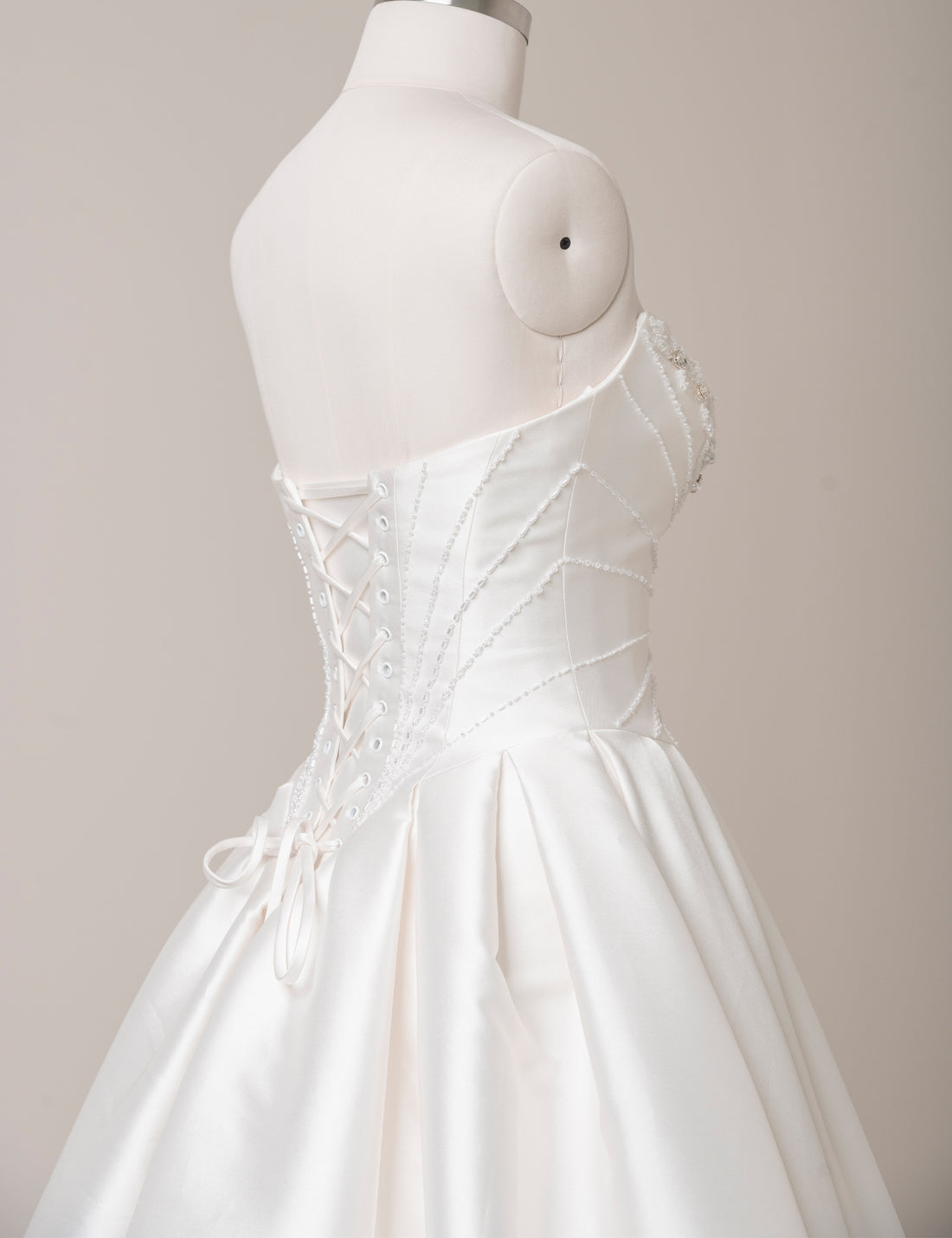 SS27 Mermaid Lace Wedding Dress | B2B Bridal Manufacturer