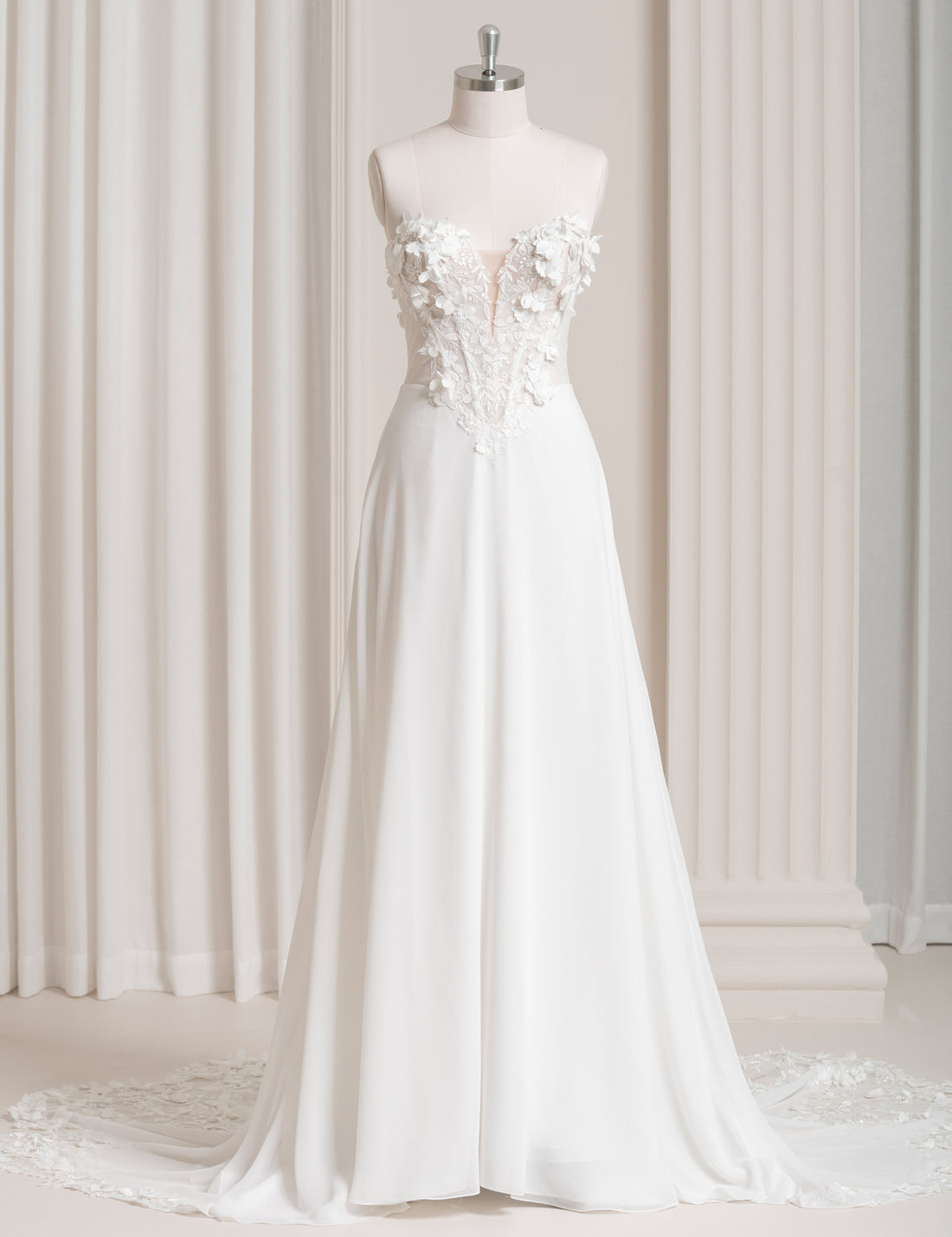 SS27 Luxury Lace Wedding Gown | B2B Bridal Manufacturer