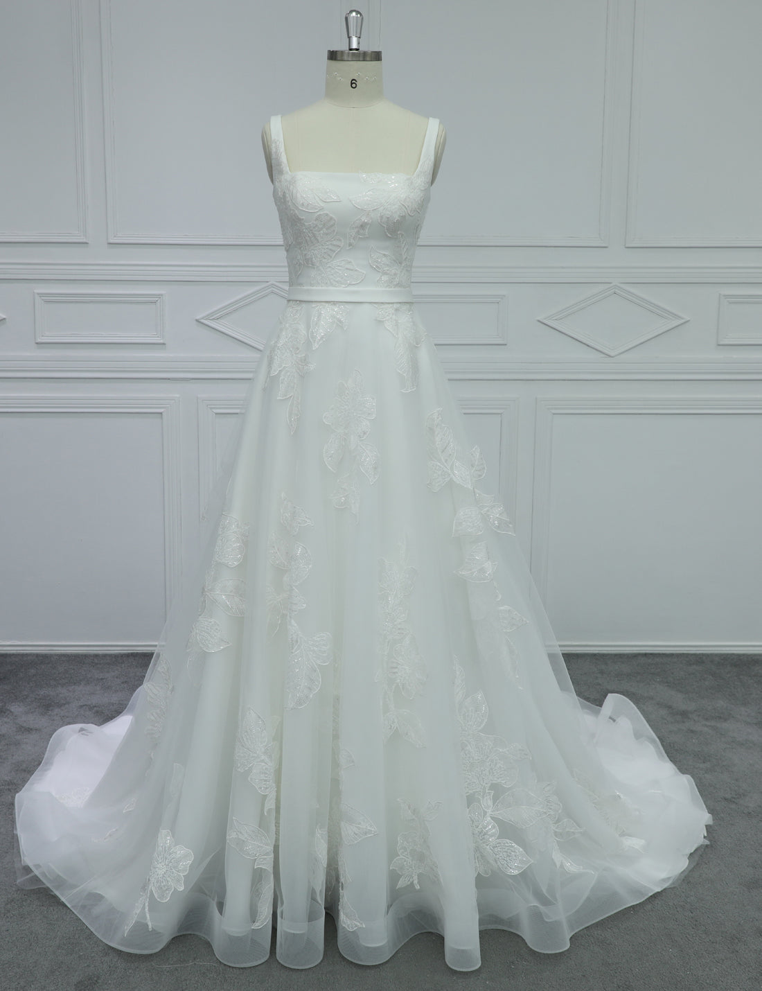SS27 Luxury Floral Lace Ball Gown Wedding Dress