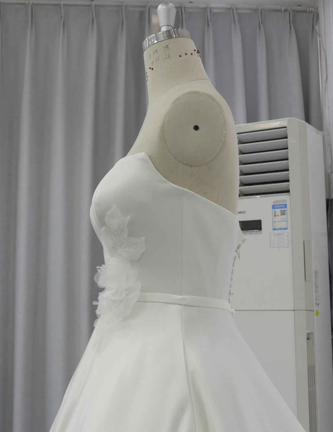 Modern A-Line Satin Bridal Gown Manufacturer