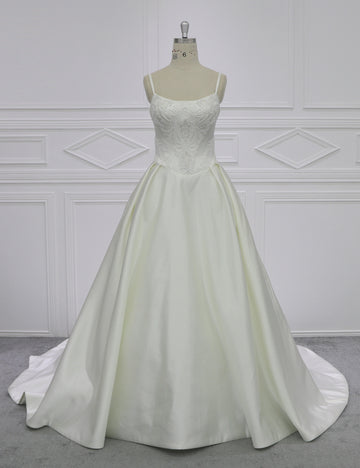 Luxury Wedding Dresses OEM Factory