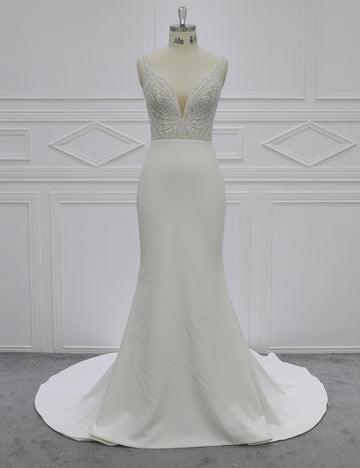 Luxury Bridal Gown with Mermaid Silhouette