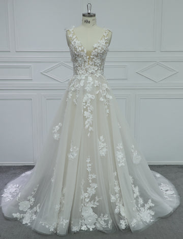 Luxury Bridal Gown with Dramatic Ball Gown Skirt