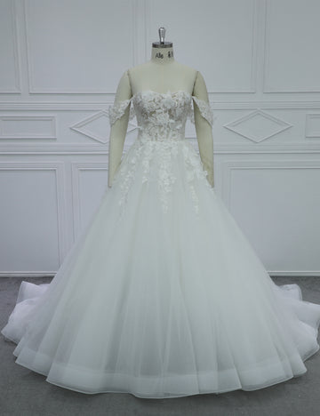 Bridal Boutique Exclusive Wedding Dress