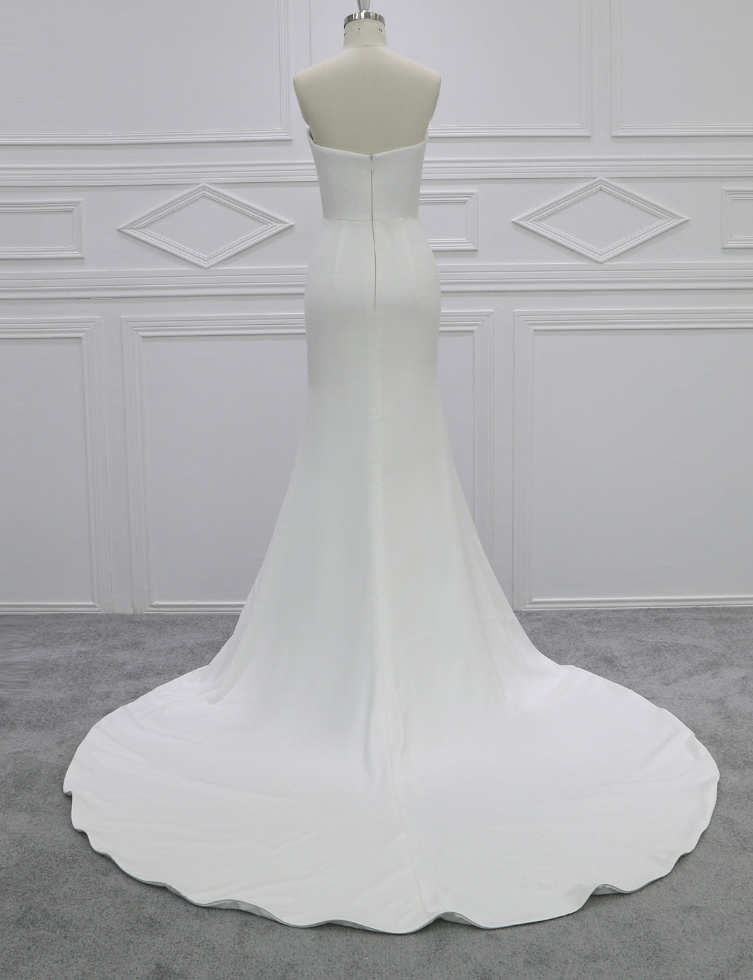 Luxury A Line Lace Wedding Dress With Cathedral Train