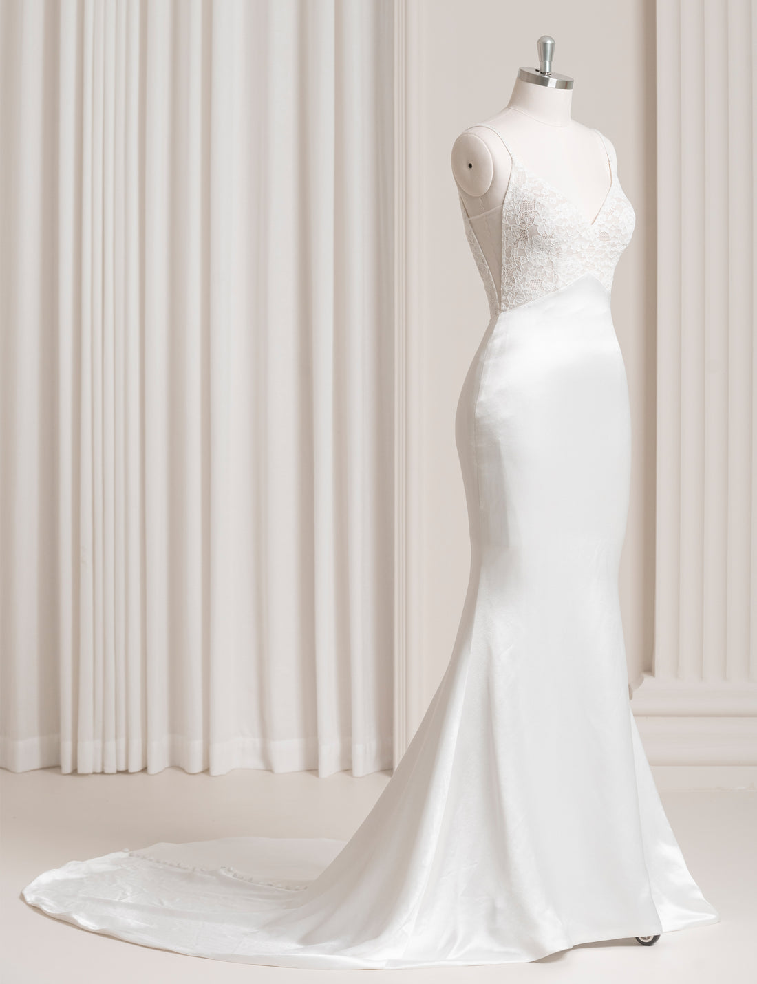SS27 Luxury Crystal Mermaid Wedding Dress Manufacturer
