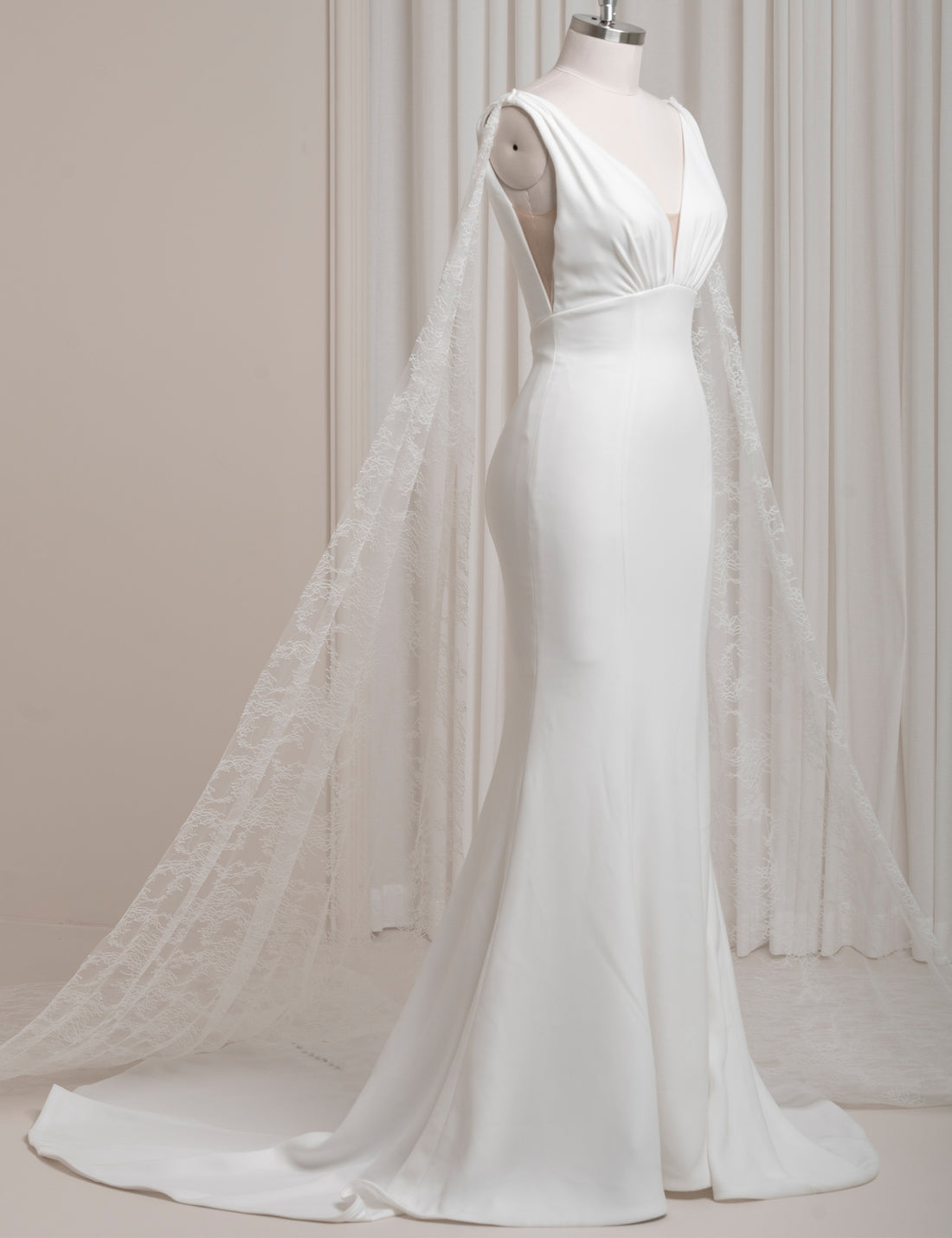 SS27 Custom Luxury Bridal Wedding Dress Manufacturer