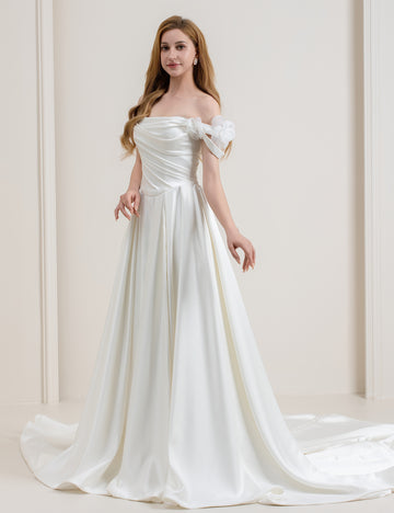 Beauty Bridal Minimalist Satin Wedding Dress – Open Back, Effortless Elegance, Lightweight Bridal Gown, Modern Chic Bride Look